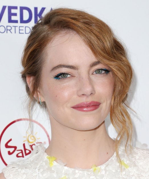 Twitter Reacts To Emma Stones Red Hair Proving Theyre Beyond Stoked The Red Is Back — Photos 