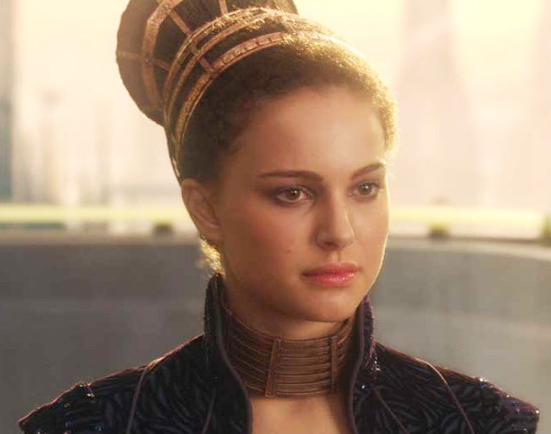 Natalie Portman Won T Let Her Son Watch The Star Wars Prequels It S Got Nothing To Do With Jar Jar Binks