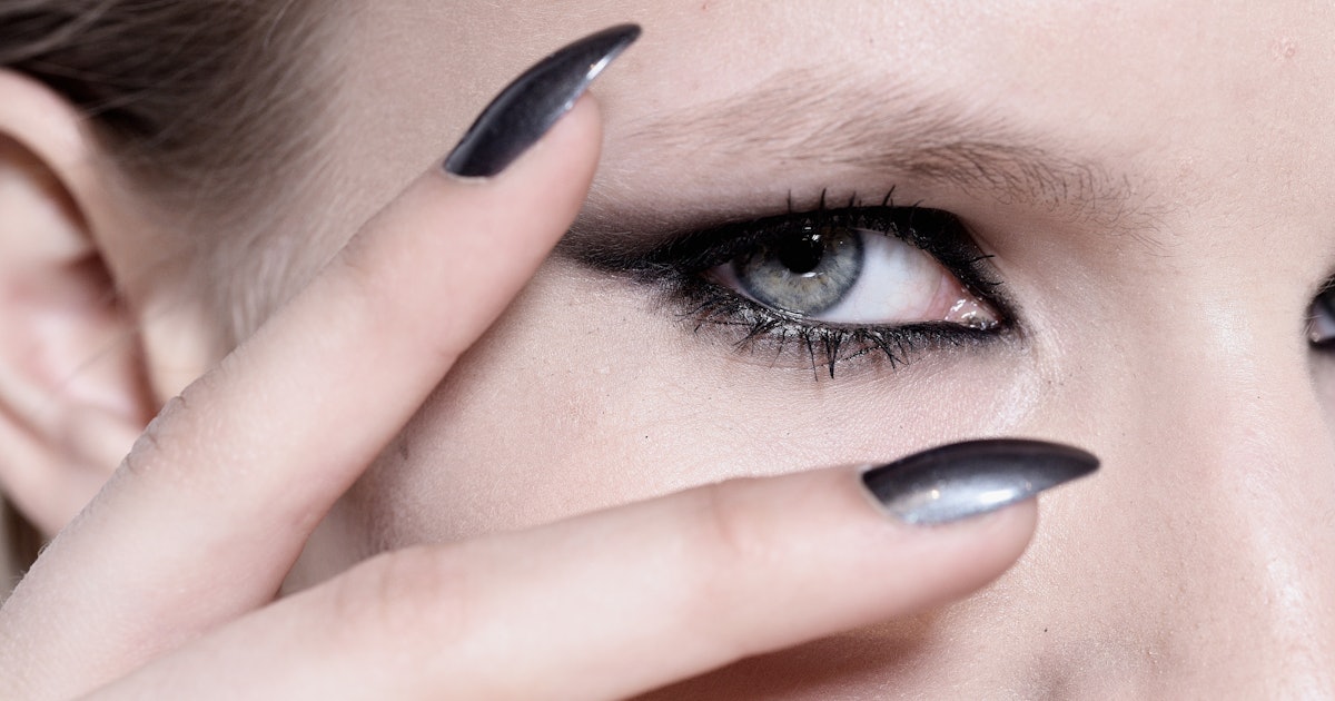 ➤ How to keep halloween makeup from smearing off ➤ How to keep halloween makeup from smearing off