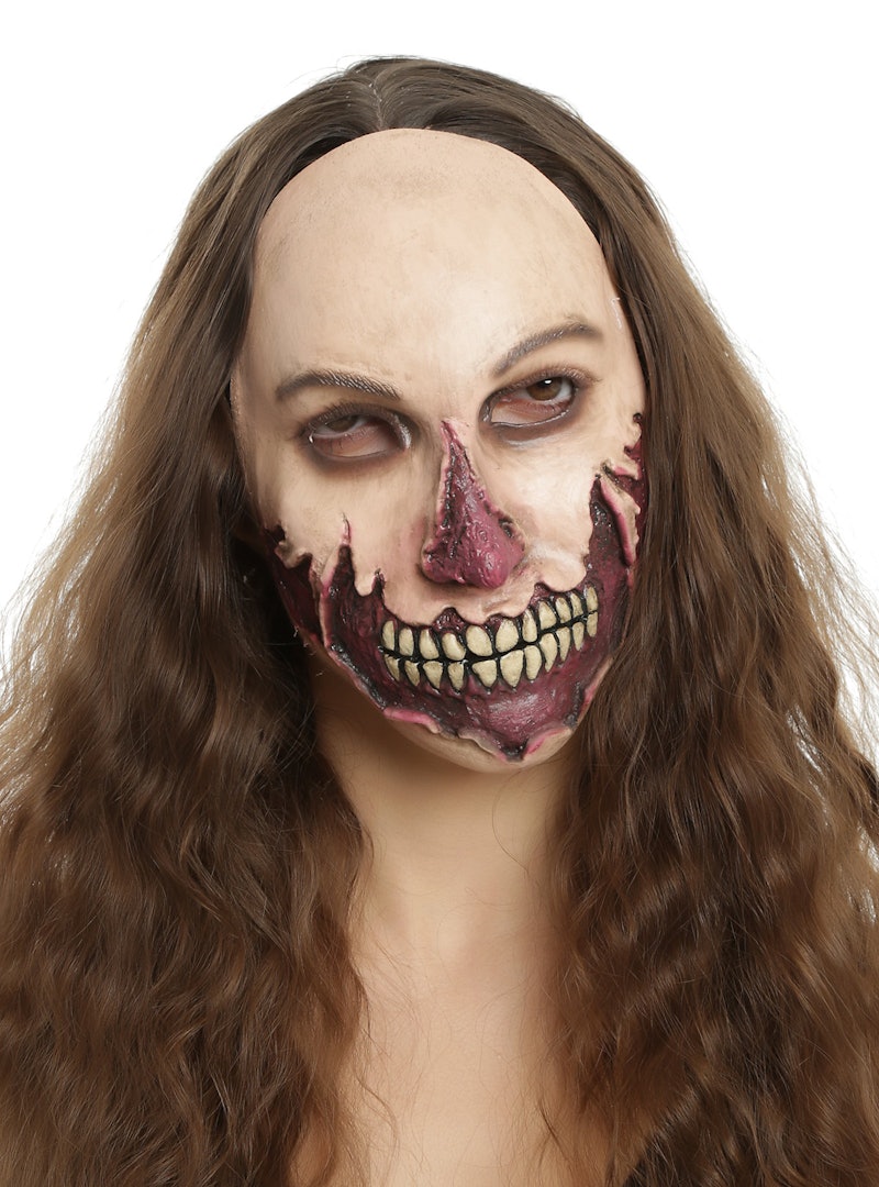 13 Realistic Halloween Masks To Scare The Pants Off Everyone
