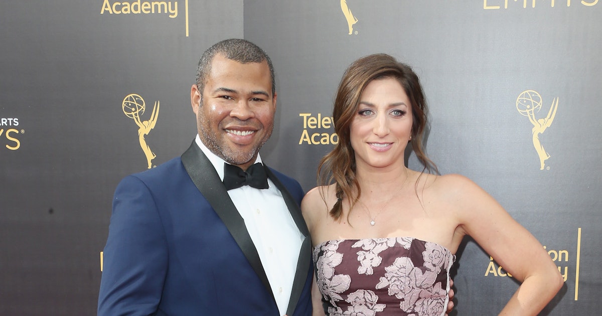 Chelsea Peretti Jordan Peele S Wedding Photos Don T Exist Because They Eloped