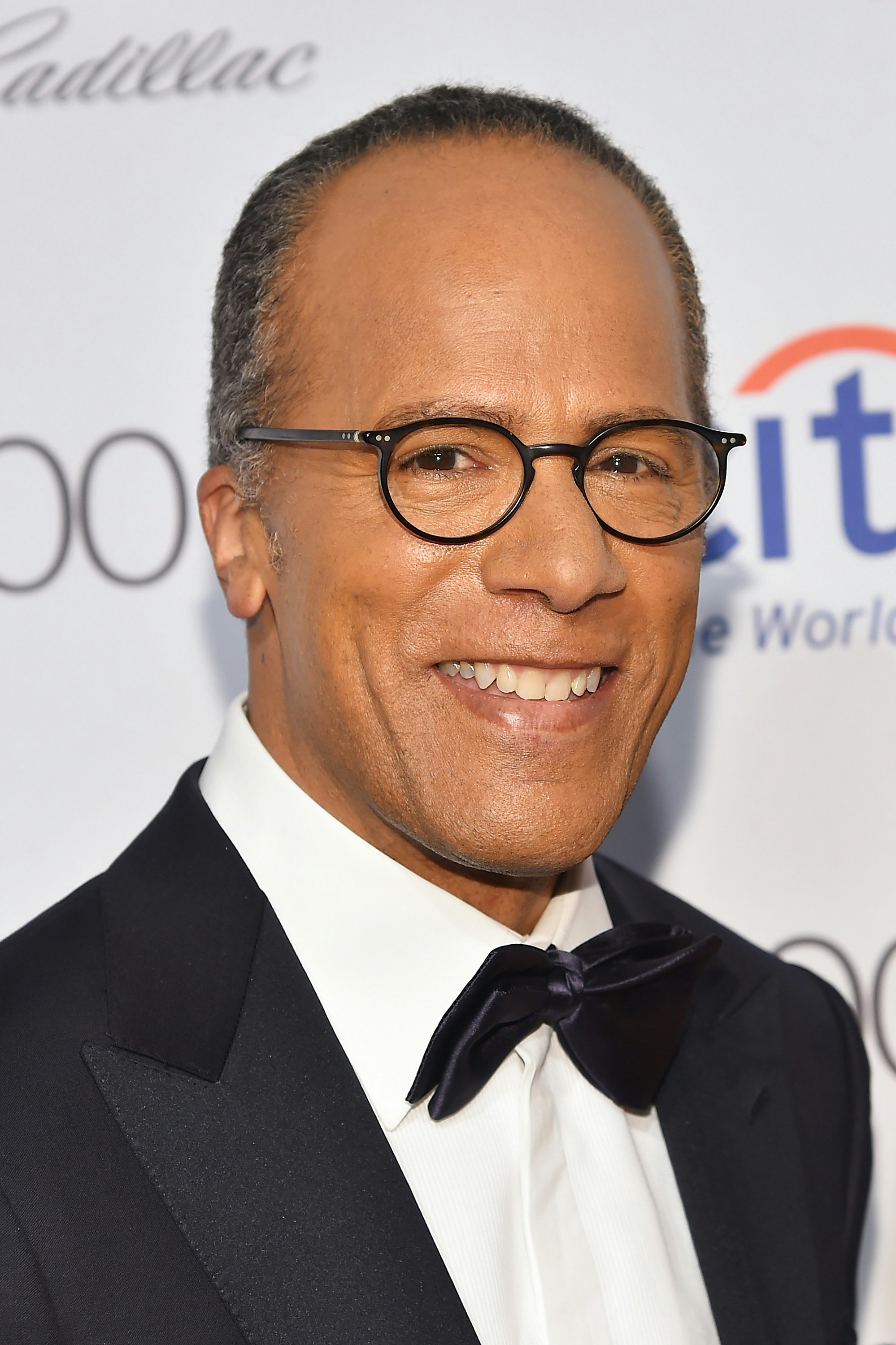 lester holt glasses robert marc