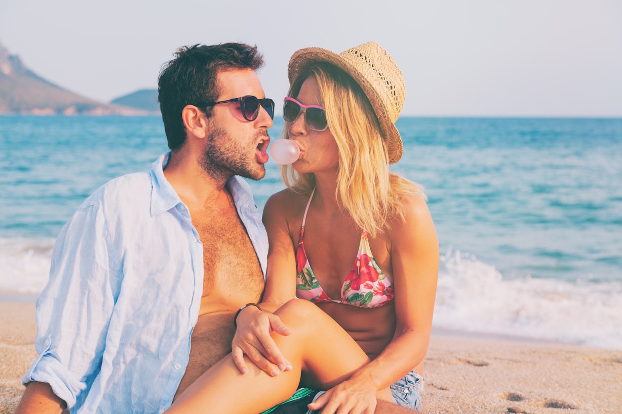 7 Weird Things You Only Do When Youre Falling In Love