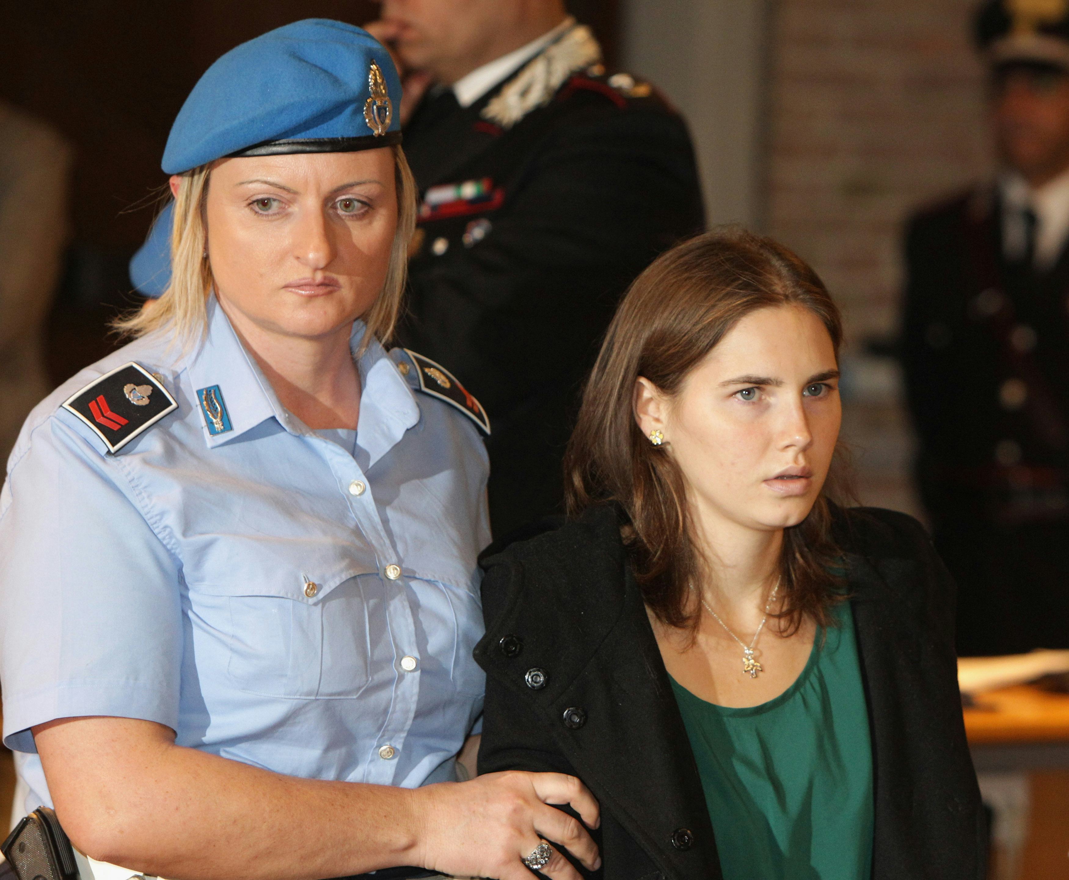 How Long Was Amanda Knox In Jail? Her Time Behind Bars Had A Lasting Effect