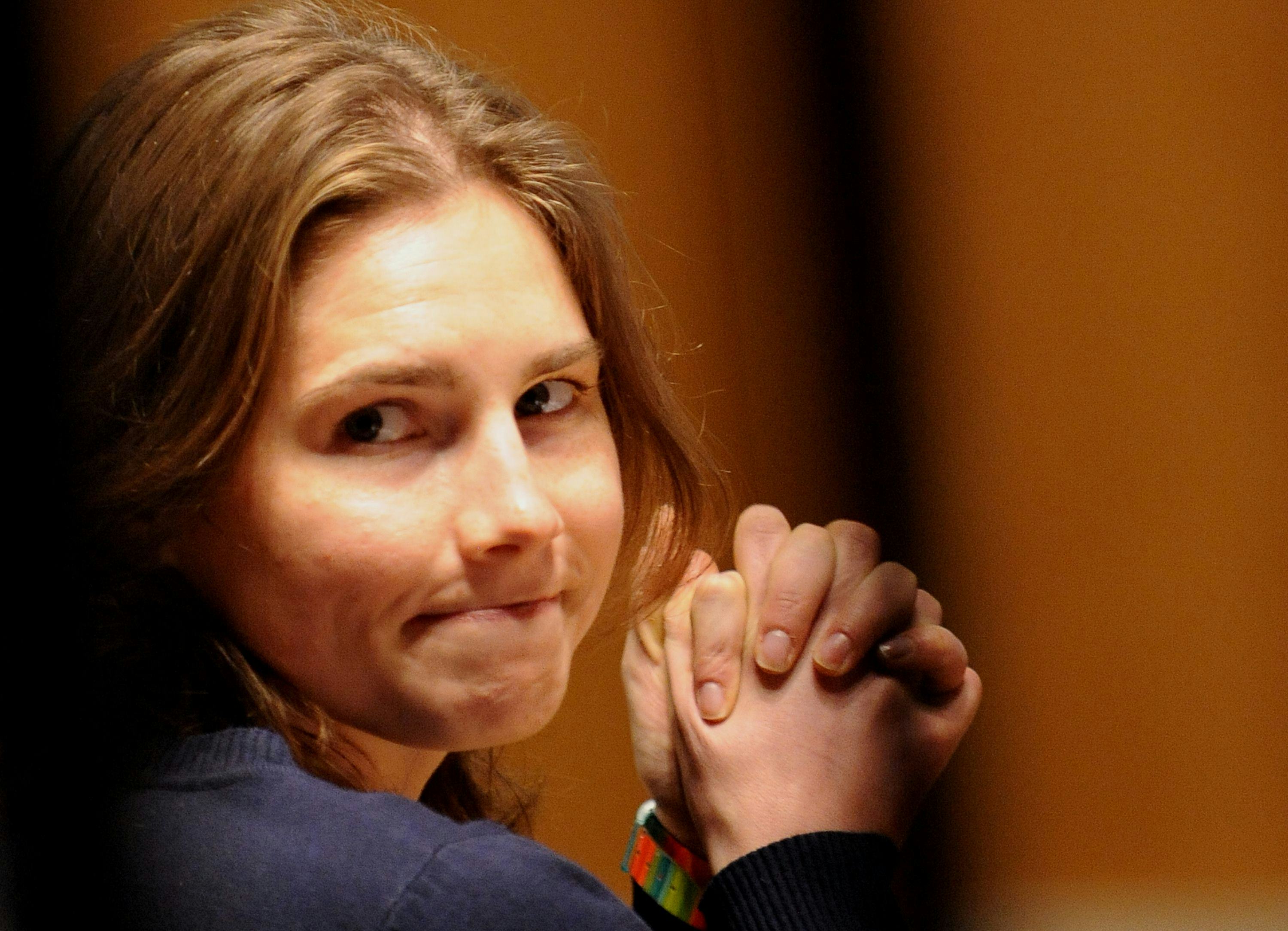 Are Amanda Knox & Raffaele Sollecito Still Together? The Duo Have Moved ...