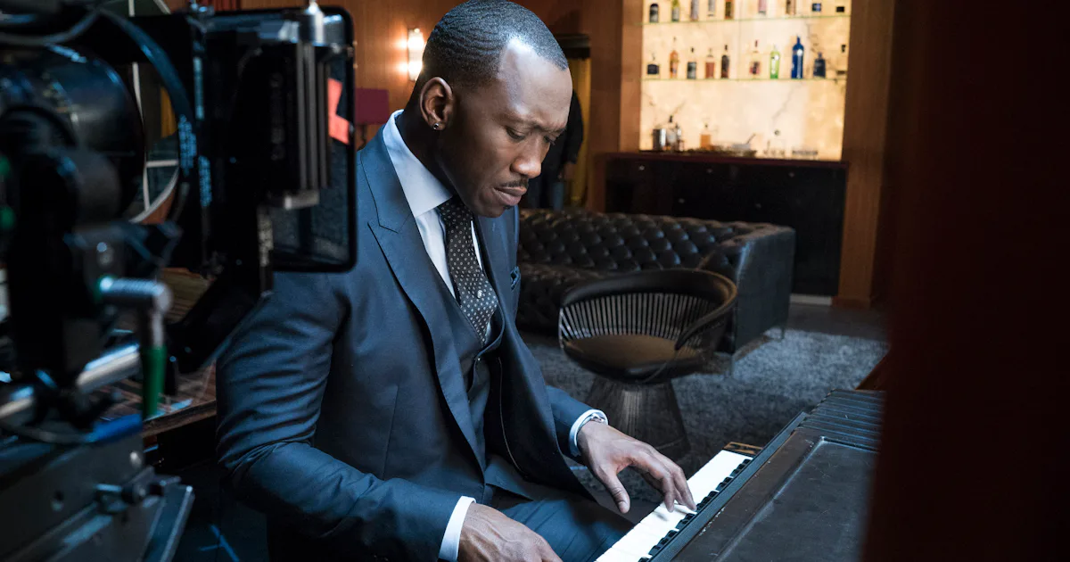 The 'Luke Cage' Soundtrack Is Coming Soon So You Can Play Its '90s Hip ...