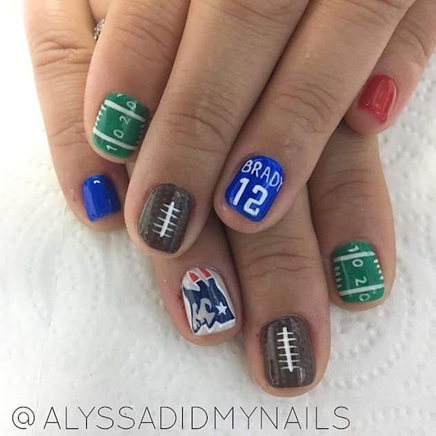 Dallas Cowboys Football Nail Art Ideas & Designs