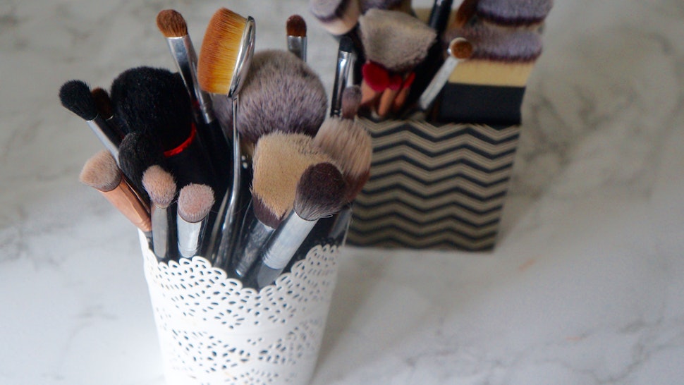 6 Big Mistakes You Re Making While Washing Makeup Brushes