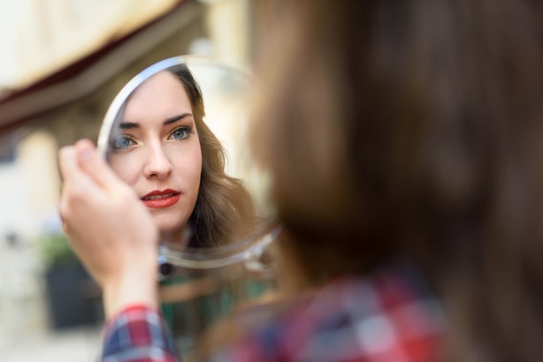 11 Signs You Might Be A Narcissist