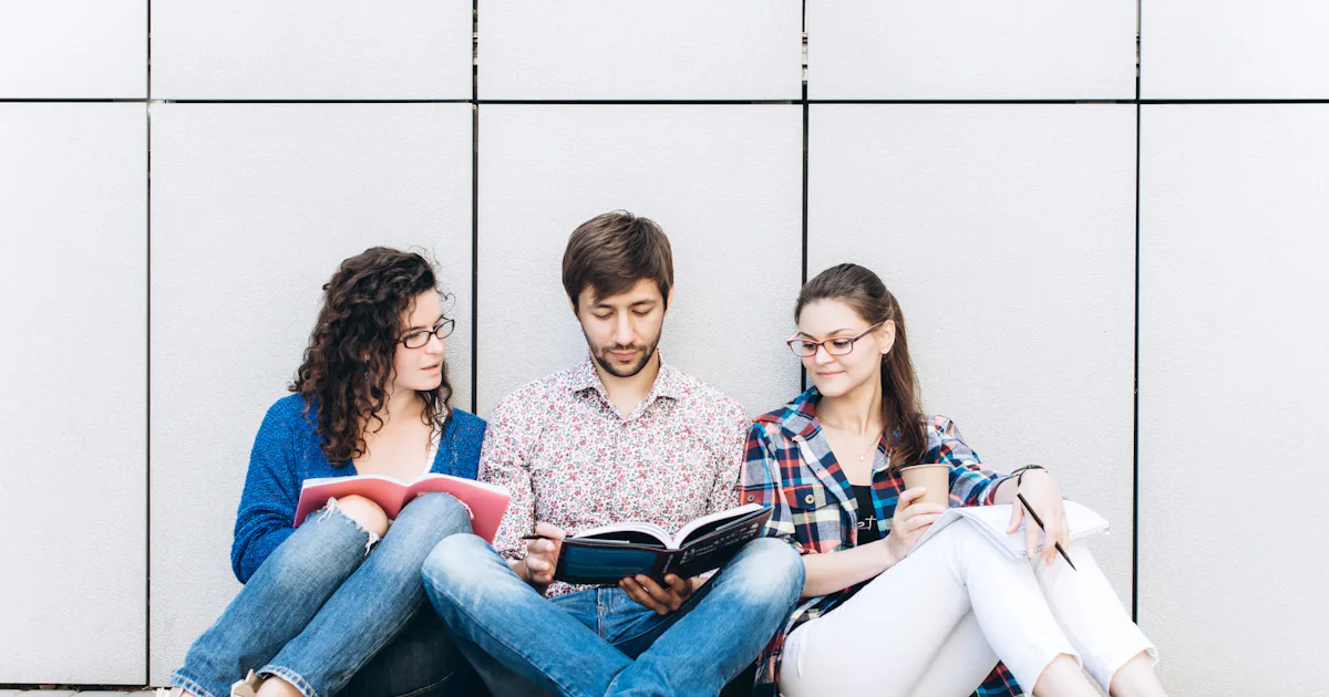 11 Things All Book Club Members Have In Common