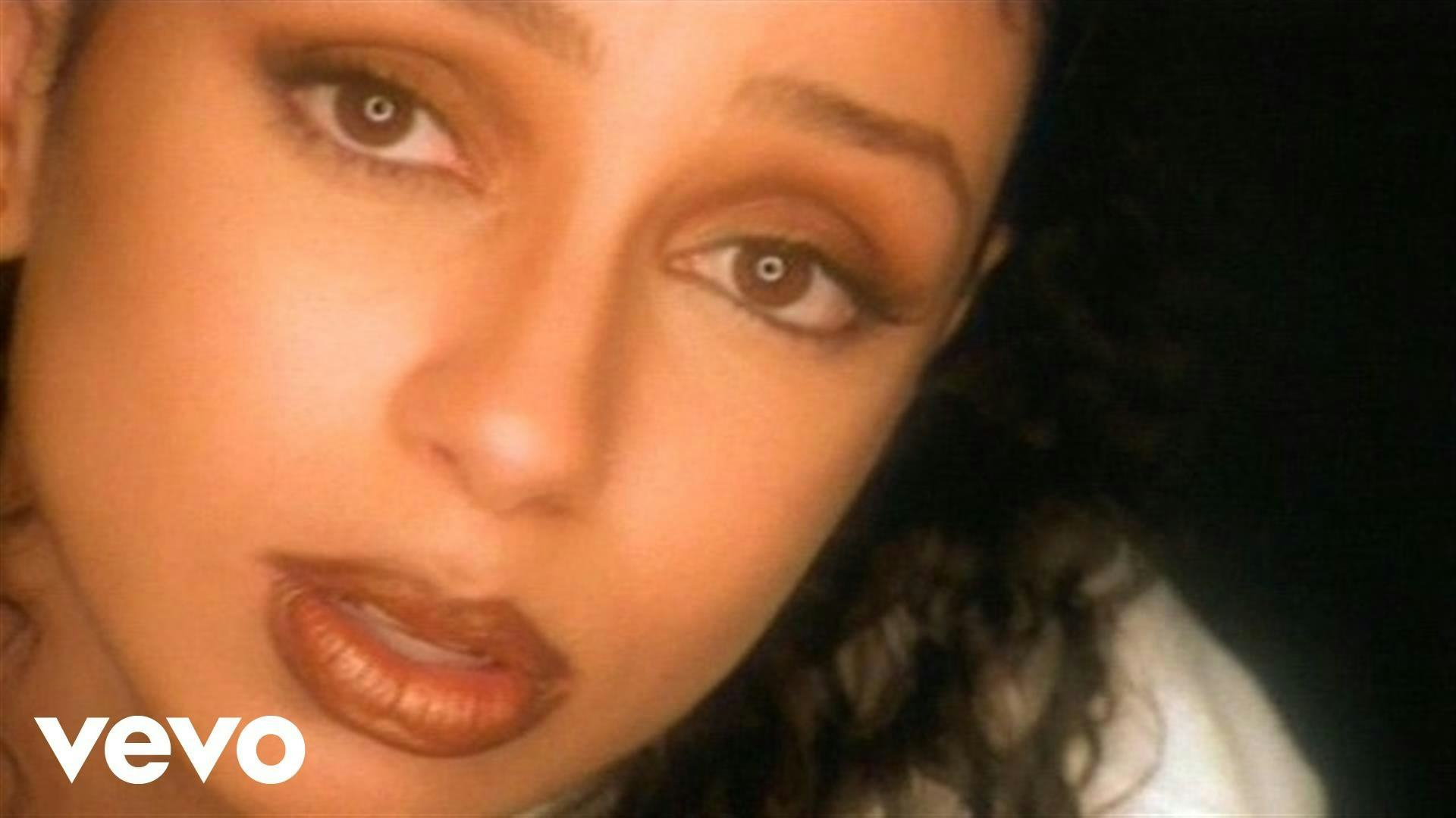 17 R&B Breakup Songs For Every '90s Kid Going Through Heartbreak
