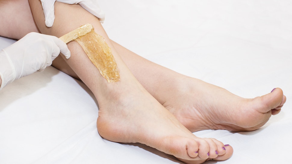 Does Sugar Waxing Hurt Here S The Scoop On This Sweet Service