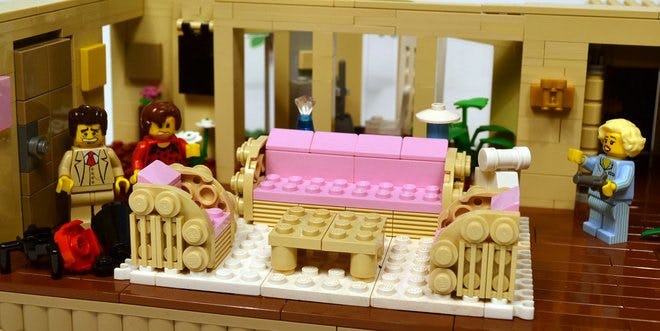 Golden girls legos on sale