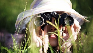 woman-with-binoculars