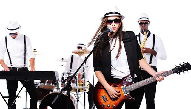 rock-band-with-female-singer