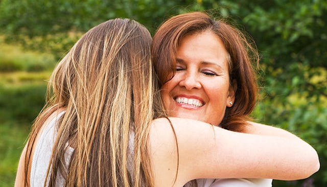 mother-daughter-hugging