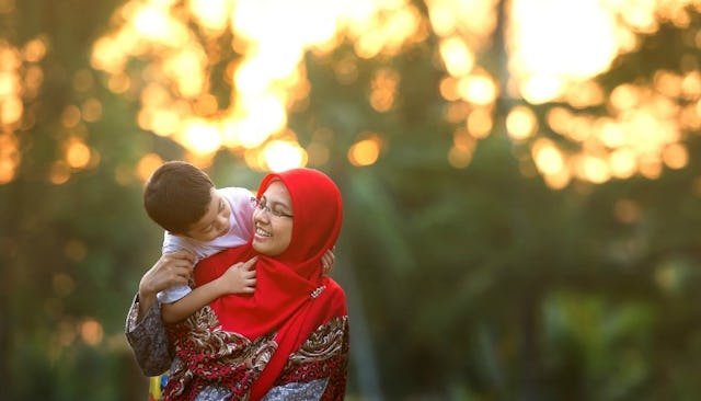 persecuted mother