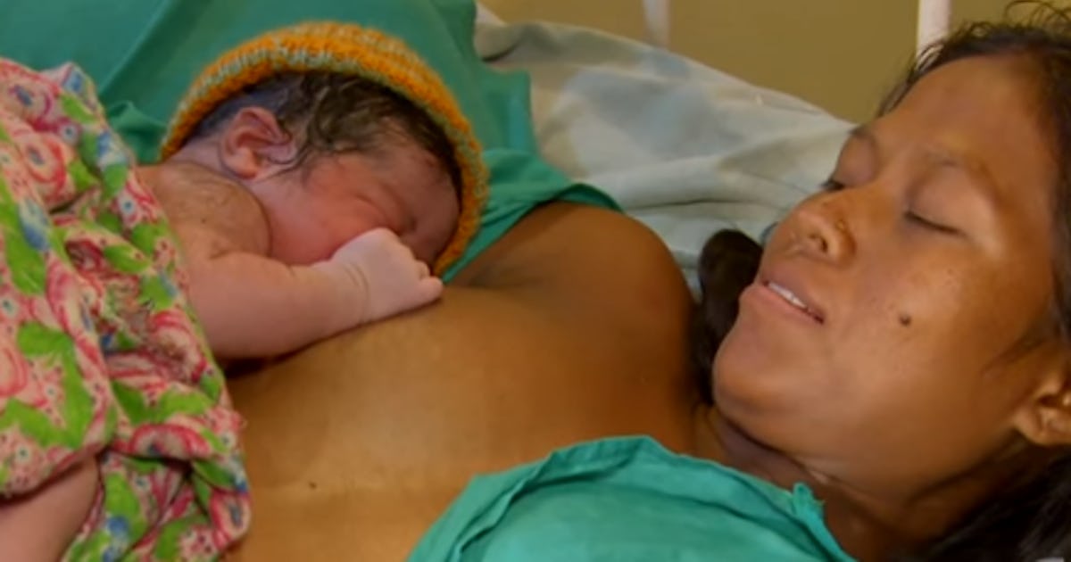 Breast online crawl newborn