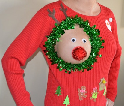 christmas-breastfeeding-sweater