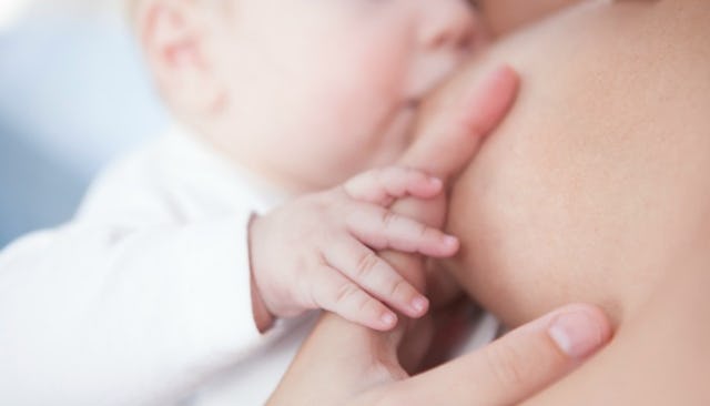stopping breastfeeding weaning quitting nursing