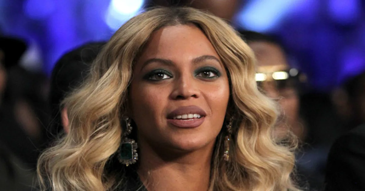 Beyoncé Performs At Fundraiser For Blue Ivy’s School Giving Us Serious ...