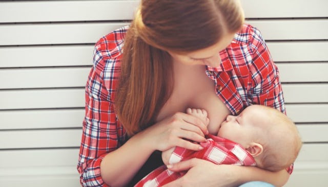 breastfeeding in public