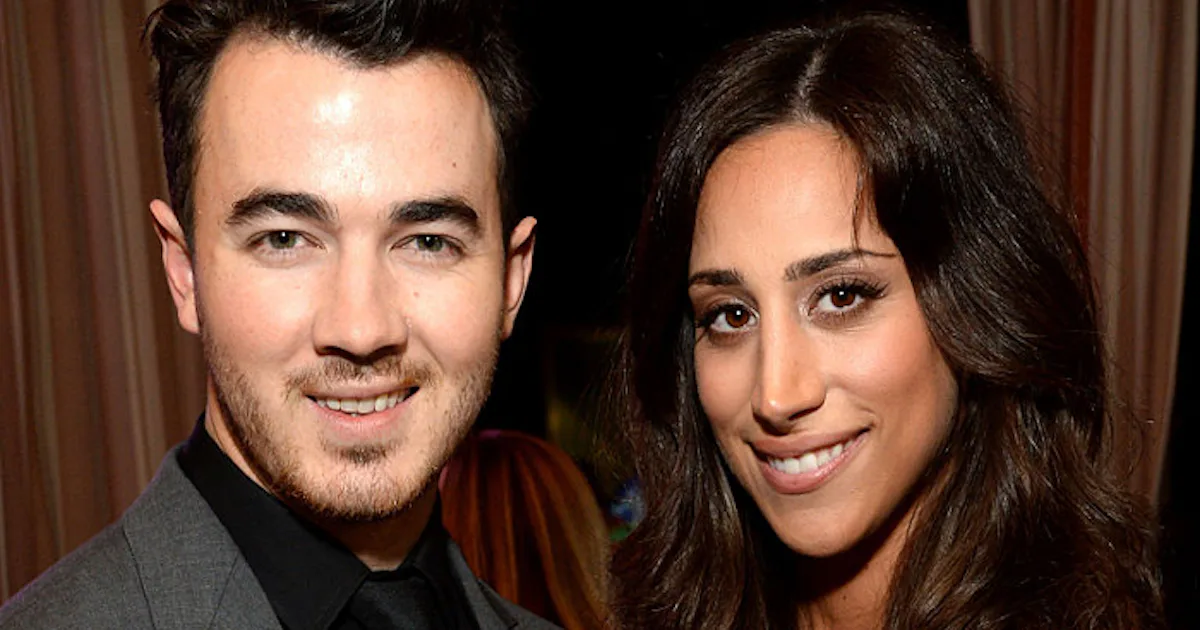 Kevin Jonas Reminds Us Bonding Doesn’t Always Come Easy For Dads