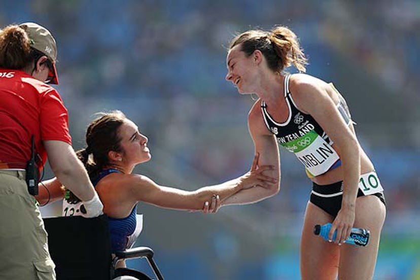 RIO DE JANEIRO, BRAZIL - AUGUST 16: Abbey D'Agostino of the United States (L) talks with Nikki Hambl...