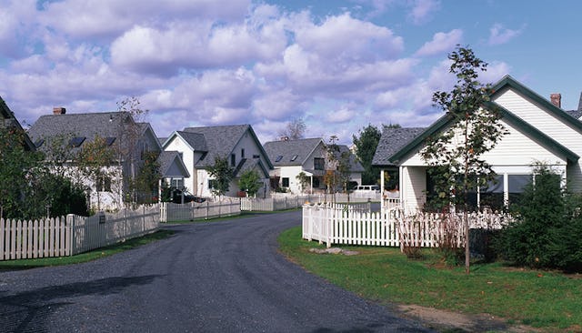 Suburbs Don’t Suck