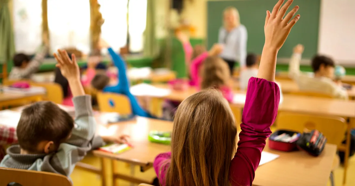 4 Day School Weeks Present Challenges For Working Parents 4-day-school-weeks-present-challenges-for-working-parents