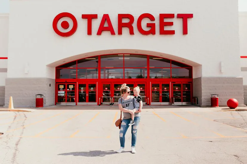 Target Photo Shot This Target Maternity Photo Shoot Is Peak Mom