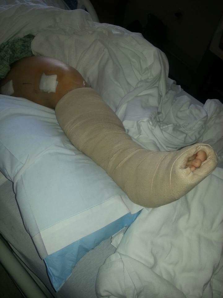 This Is Why You Shouldn’t Put Your Feet On The Dashboard