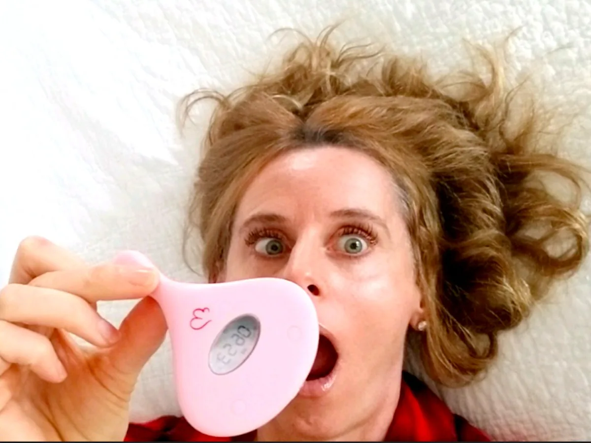 This Vibrator Doubles As An Alarm Clock, And It's AH-Mazing This Vibrator Doubles As An Alarm Clock, And It's AH-Mazing