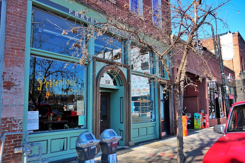 Pretentious Glass Company in K-Town’s historic Old City neighborhood