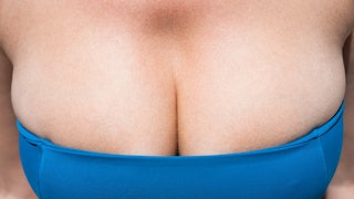 What It's Really Like Having Big Breasts
