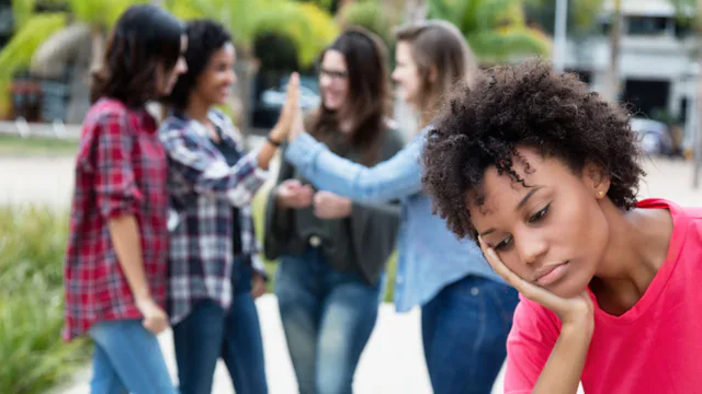 sad woman symbolizing social anxiety