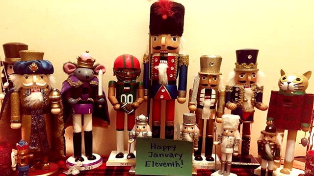 Christmas decorations saying happy January eleventh