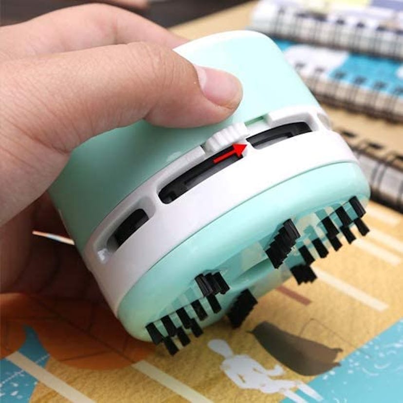 iDili Portable Mini Vacuum Cleaner