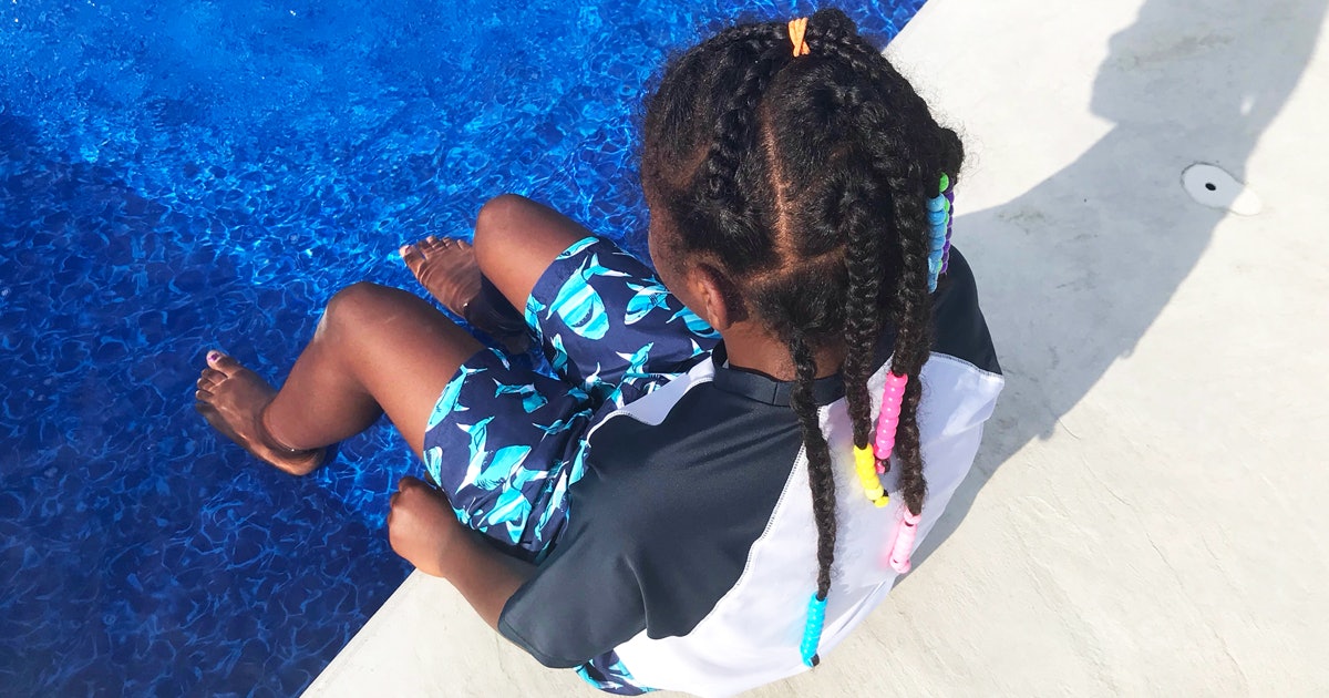 One- or two-piece swimsuit for your daughter? – SheKnows