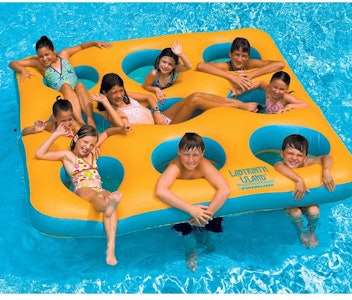Swimline Labyrinth Island Inflatable Pool Float