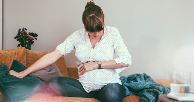 pregnancy contractions, braxton hicks contractions, pregnant woman, pregnant belly