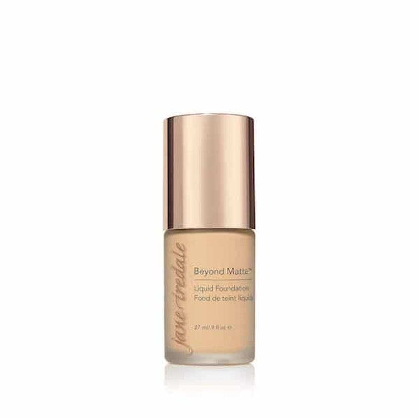 fall-makeup-jane-iredale-foundation