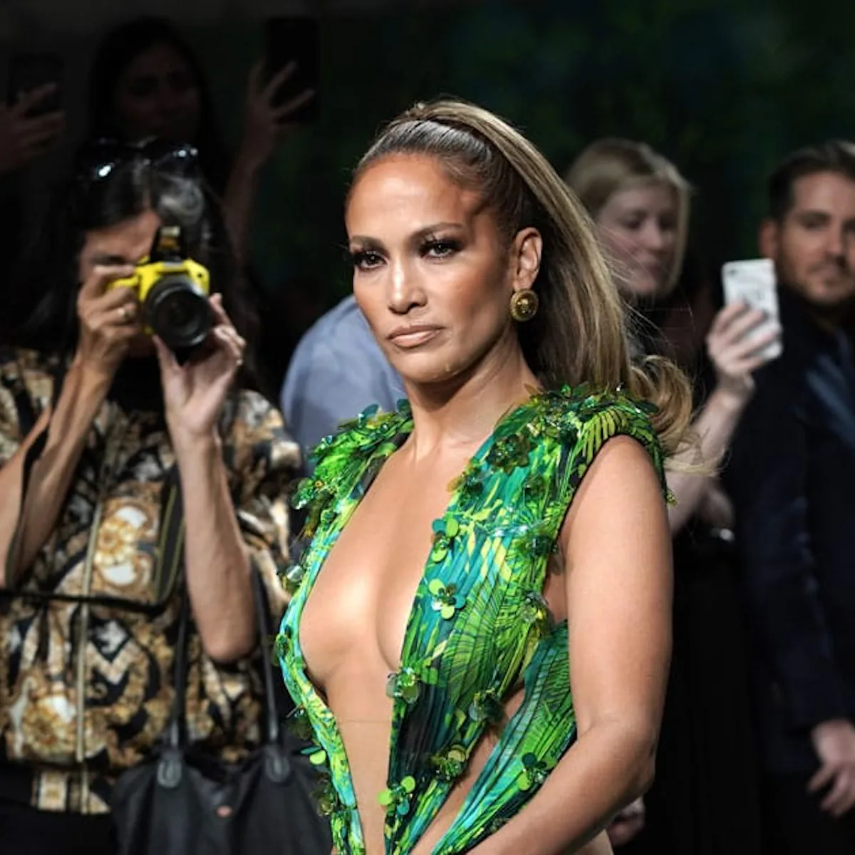 JLo Wears An ICONIC Green Dress Again At Milan Fashion Week JLo Wears An ICONIC Green Dress Again At Milan Fashion Week