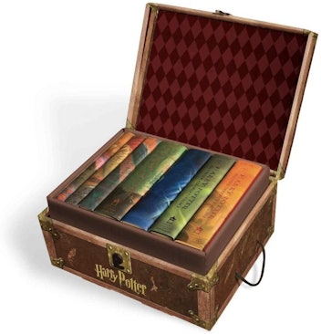 Harry Potter Hardcover Limited Edition Boxed Set: All 7 Books in Chest 