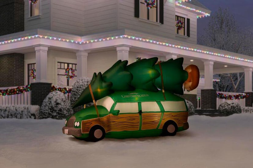 8 ft. Inflatable National Lampoons Christmas Vacation Station Wagon