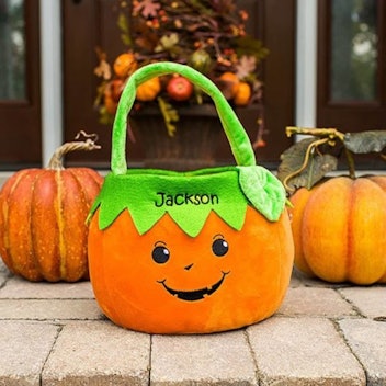 GiftsForYouNow Personalized Trick or Treat Bag