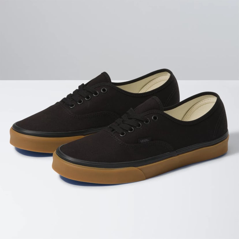 Vans 12 OZ Canvas Authentic