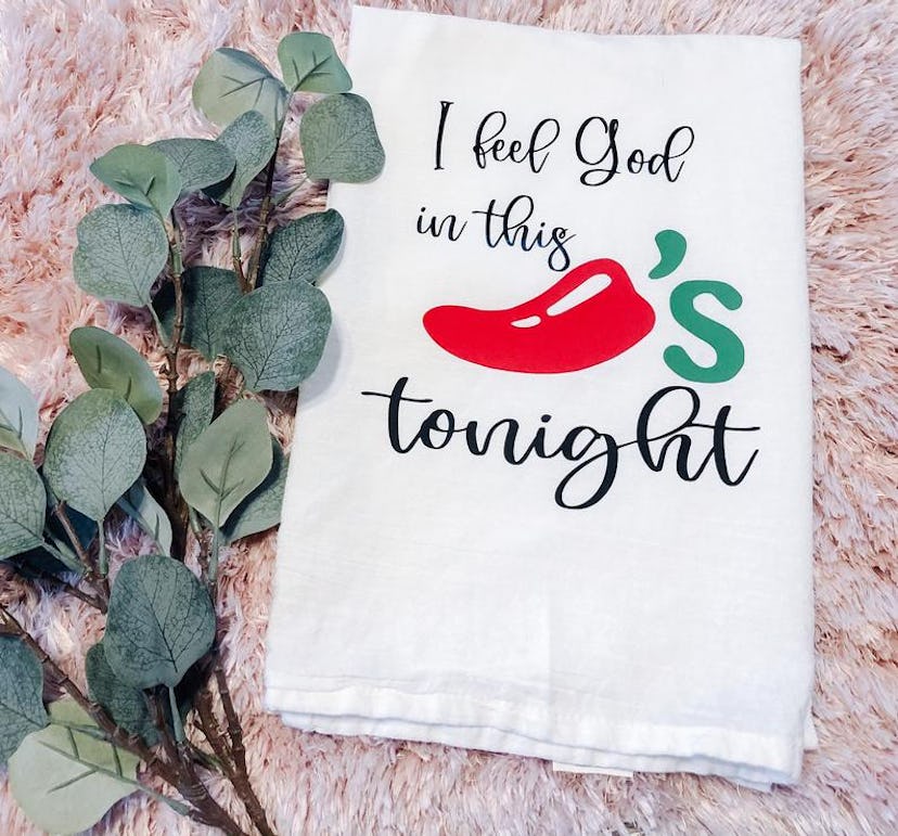 MagicMatch Designs "I Feel God in This Chili’s" Tea Towel