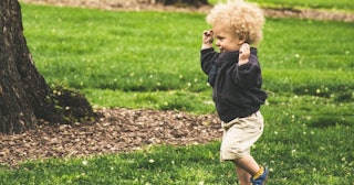 toddler jokes: toddler running