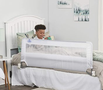 Regalo Swing Down 54-Inch Extra Long Bed Rail Guard